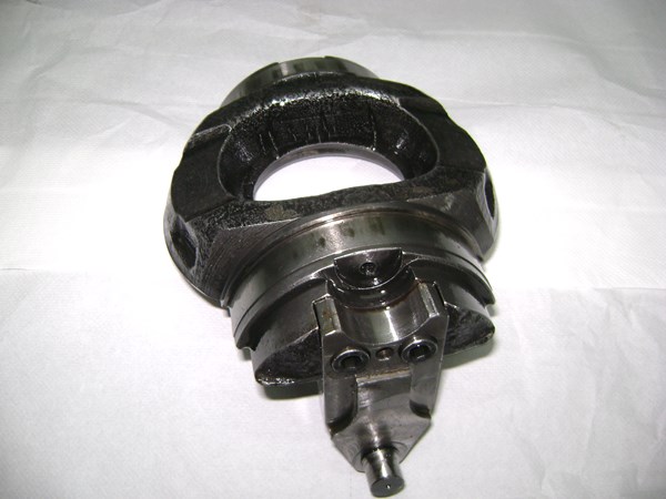 This A4VG aftermarket swashplate is a two-piece invention fastened together with low-grade bolts