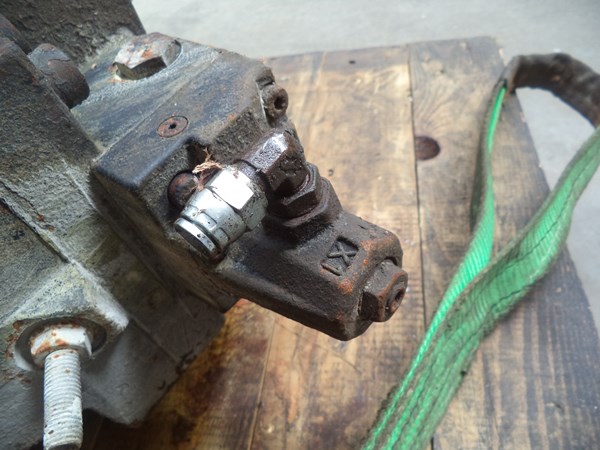 Danfoss hydraulic control actuator assembly, part number 11146306