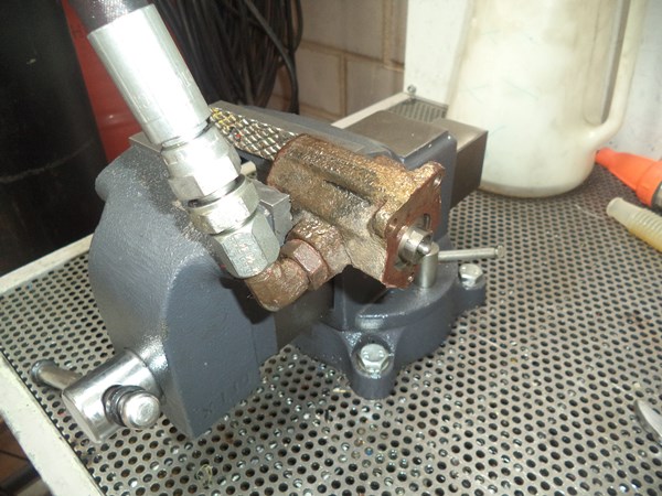 Danfoss hydraulic control actuator assembly, part number 11146306