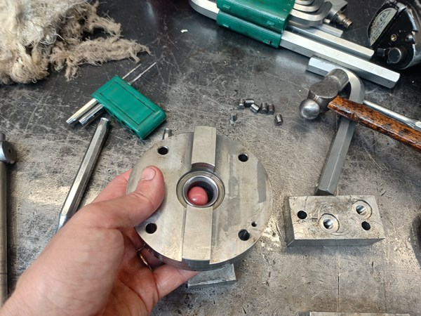 Notice the 3-mm aligning hole on the face of the safety coupling