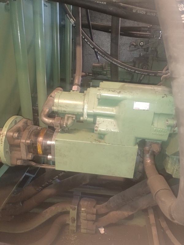 Rexroth PVV5 193 cc (11.8 cubic inch) fixed displacement vane pump