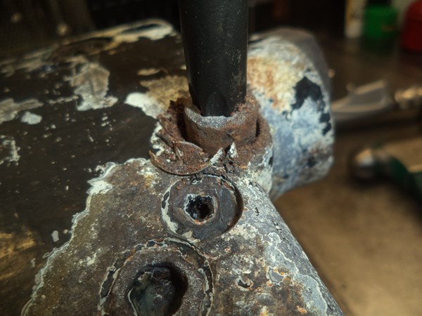 Once again he rust layer became very brittle after the treatment