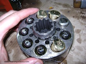 Broken Kawasaki K3V112 Pump