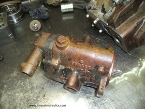 Eaton Vickers PVQ10