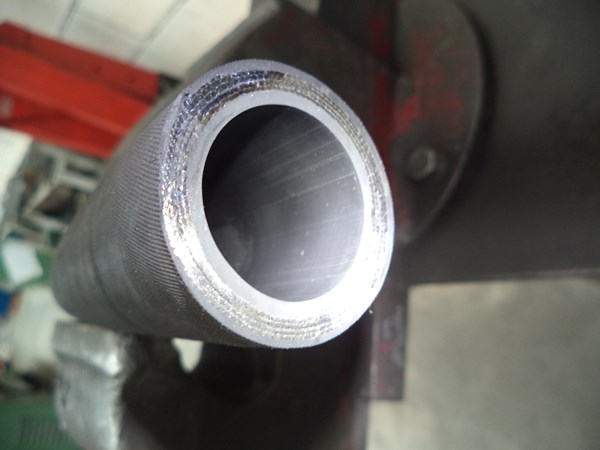 The hose looks perfectly fine both externally and internally 