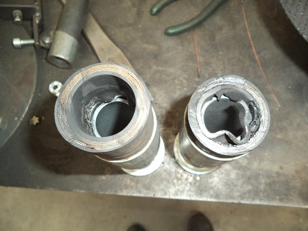 The inner rubber tube got dislocated and cut after crimping
