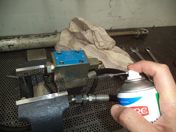 Wiping and drying excessive oil