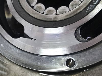 Valve plate has scratches