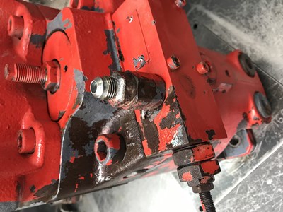 Parker PV140 Hydraulic Pump Control Valve