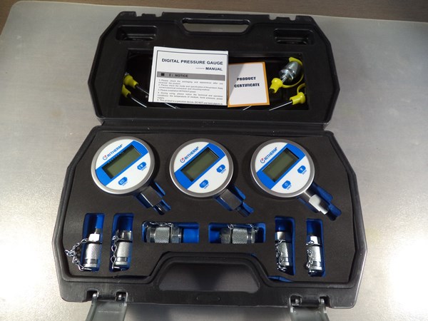 Cheap three digital pressure gauge kit